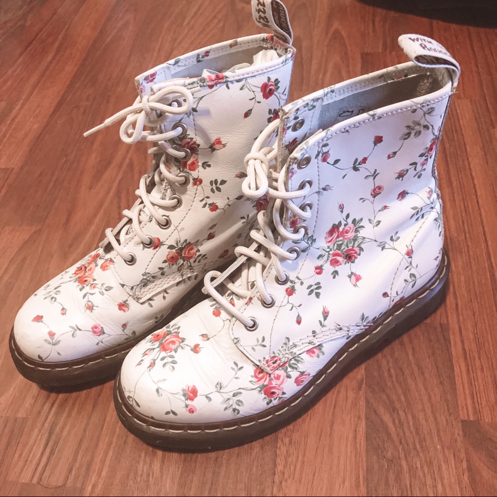 Dr. Martens Floral Boots